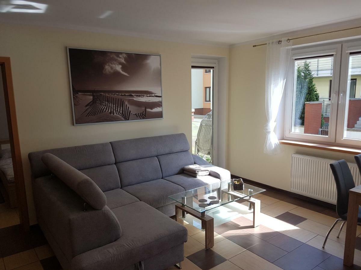 Apartament Z Ogrodkiem Pomerania Kolobrzeg Bagian luar foto