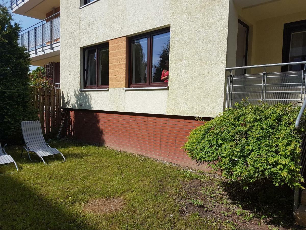Apartament Z Ogrodkiem Pomerania Kolobrzeg Bagian luar foto