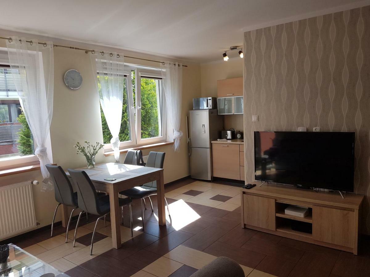 Apartament Z Ogrodkiem Pomerania Kolobrzeg Bagian luar foto